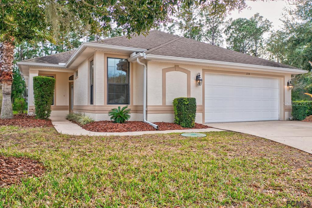 114 Raintree Cir., Palm Coast, FL 32164
