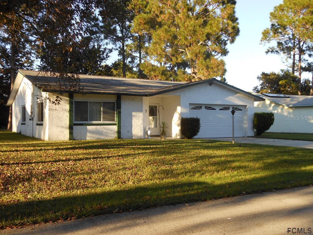 7 Filbert Ln., Palm Coast, FL 32137