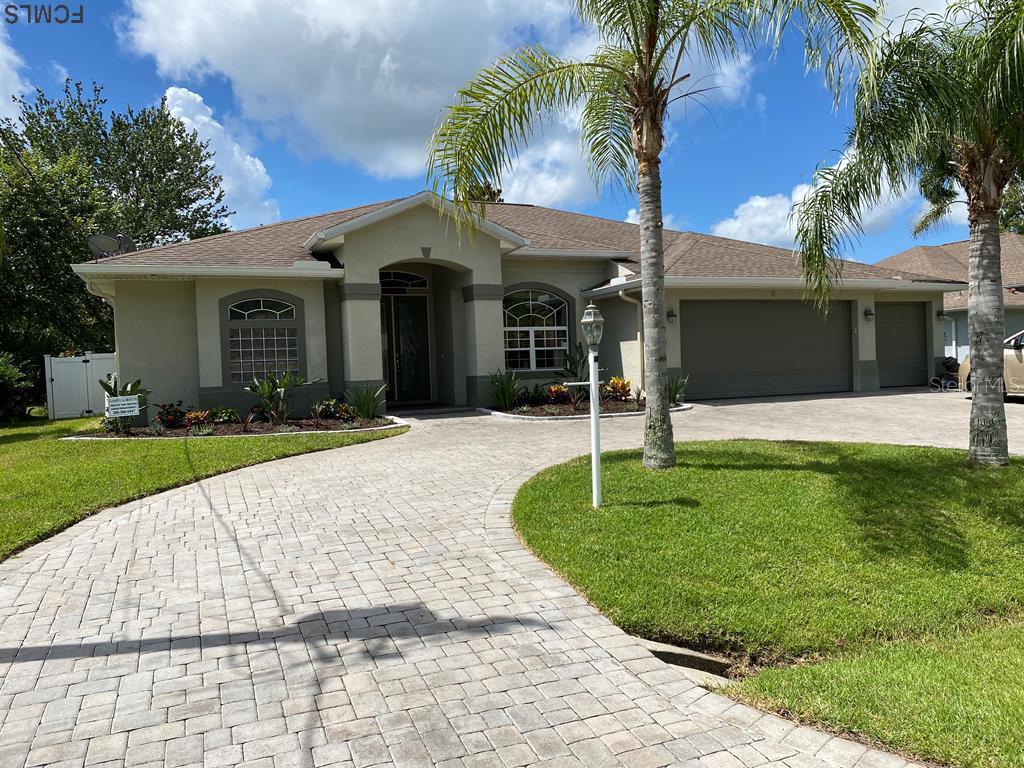 5 Erickson Pl., Palm Coast, FL 32164