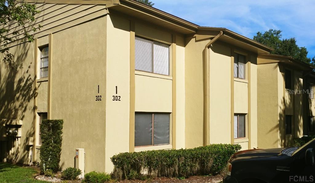 302 Palm Coast Pkwy. #203, Palm Coast, FL 32137