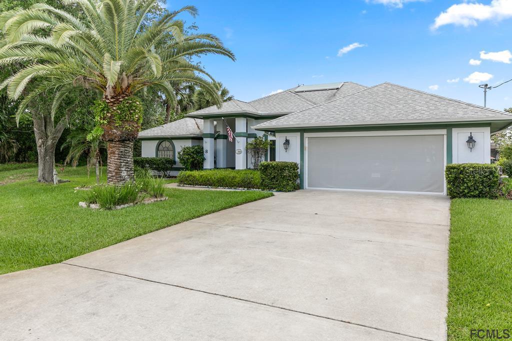 8 Crossway Ct., Palm Coast, FL 32137