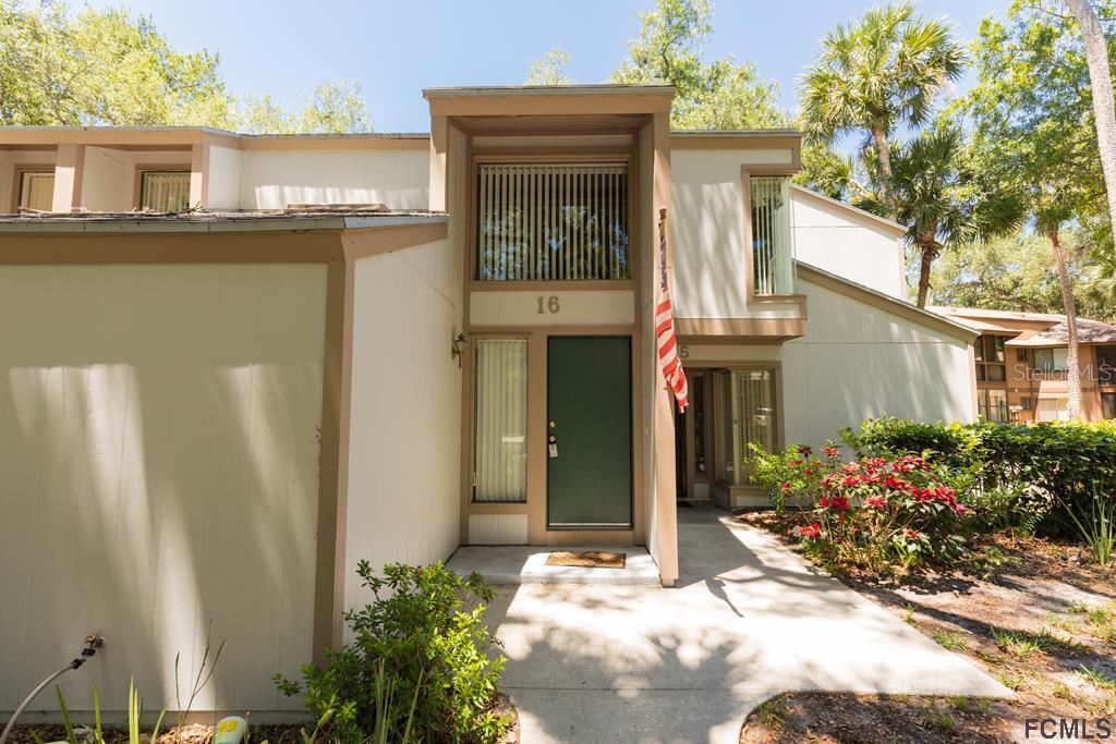 16 Mid Oaks Cir., Palm Coast, FL 32137