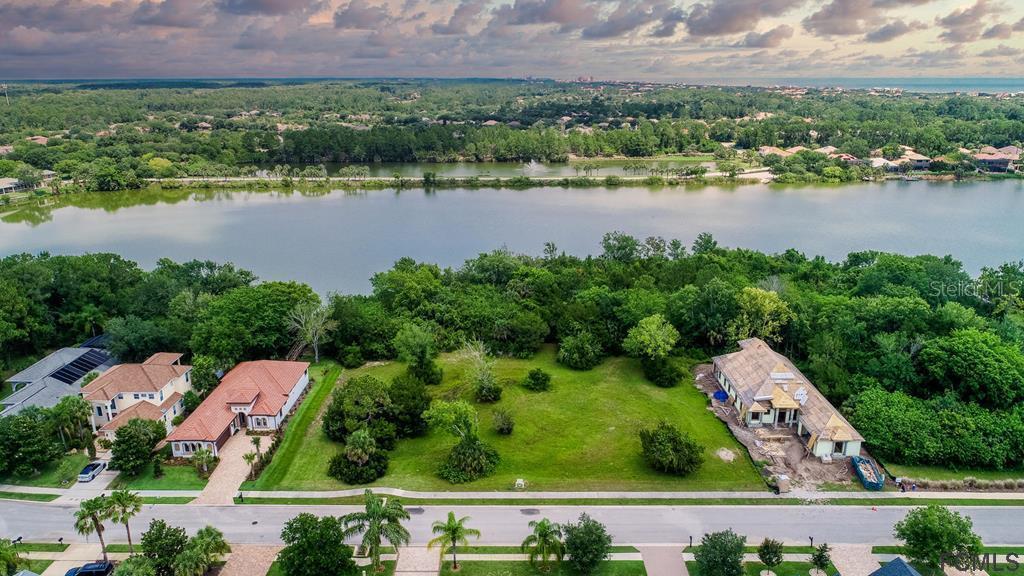 13 Emerald Lake Ct., Palm Coast, FL 32137