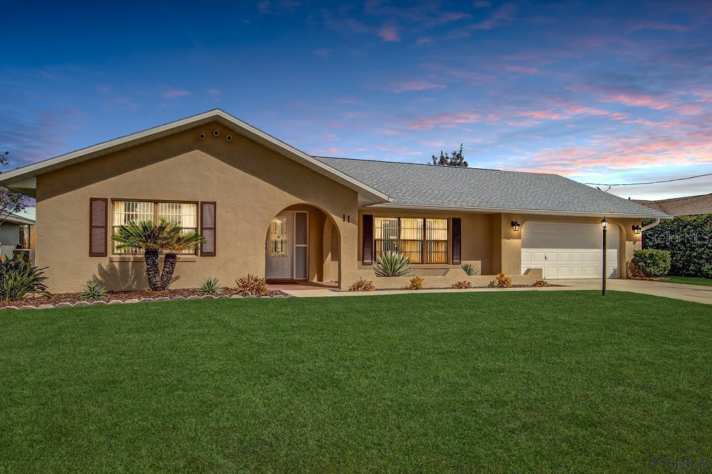 11 Clarendon Ct., Palm Coast, FL 32137