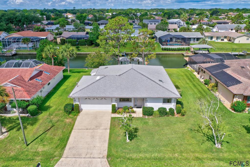 12 Clearview Ct., Palm Coast, FL 32137