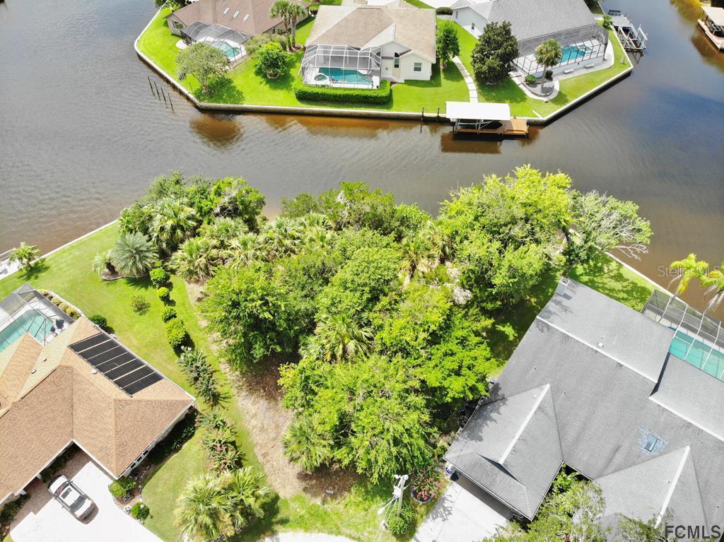 1 Curry Ct., Palm Coast, FL 32137