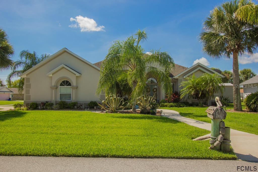 2 Cherry Ct., Palm Coast, FL 32137