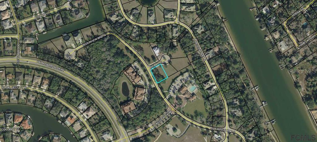 2 Holly Ct., Palm Coast, FL 32137