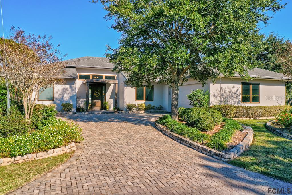 12 Carlos Ct., Palm Coast, FL 32137