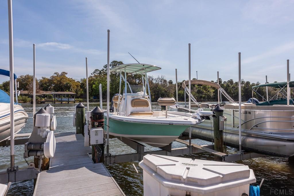 35 Canopy Walk Ln., Palm Coast, FL 32137