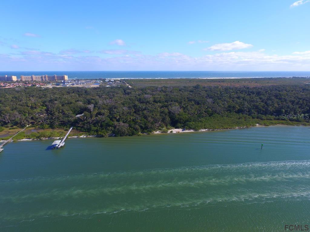 18 Wendi Ln., Palm Coast, FL 32137