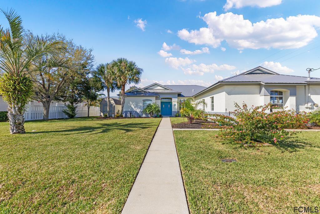 2 Clearview Ct., Palm Coast, FL 32137