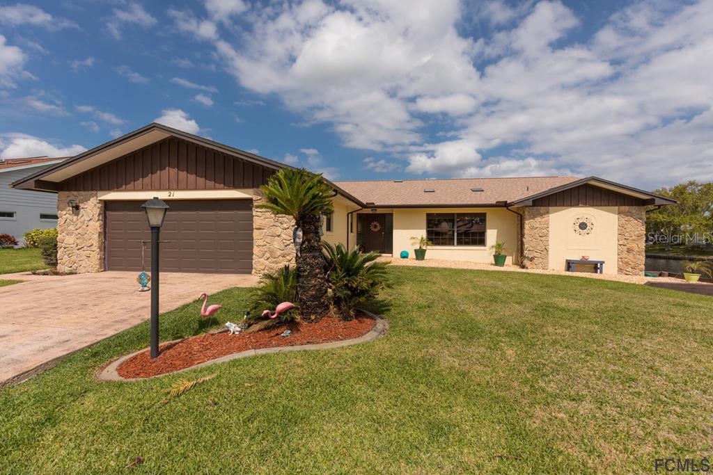 21 Floral Ct., Palm Coast, FL 32137