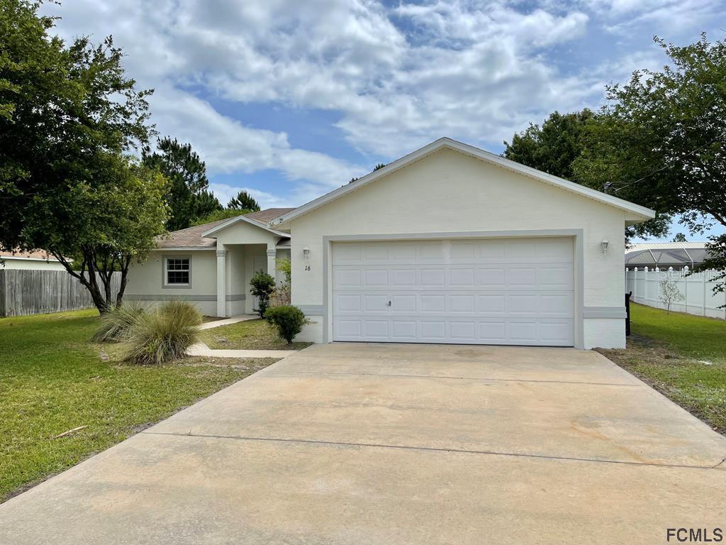 16 Lansdowne Ln., Palm Coast, FL 32137