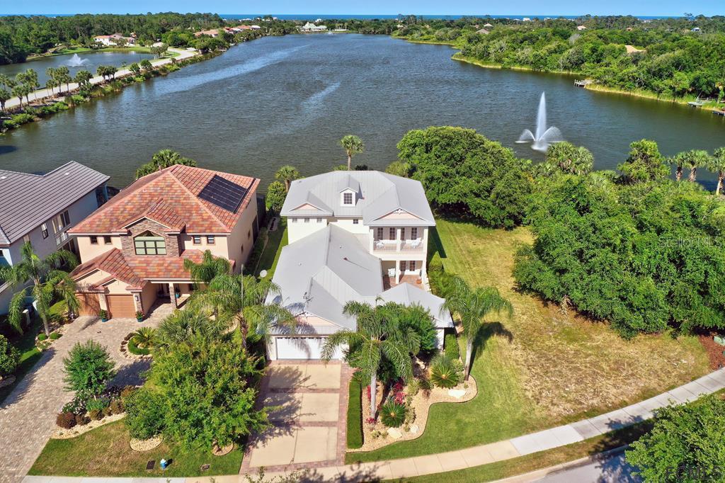 24 Emerald Lake Dr., Palm Coast, FL 32137