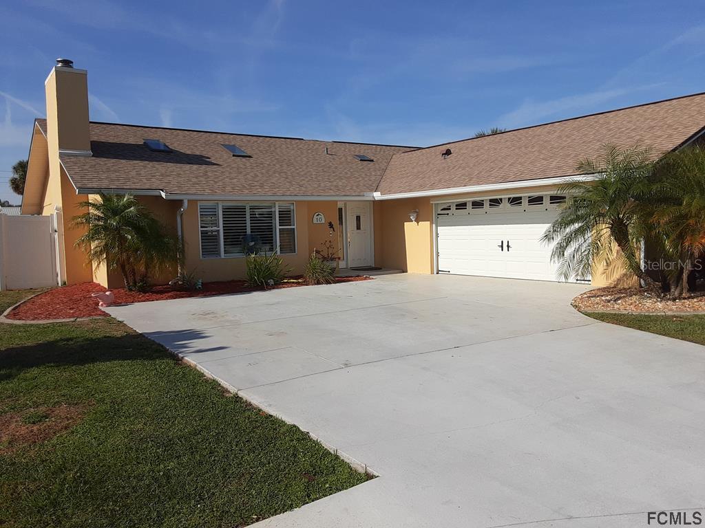 10 Carollo Ct., Palm Coast, FL 32137
