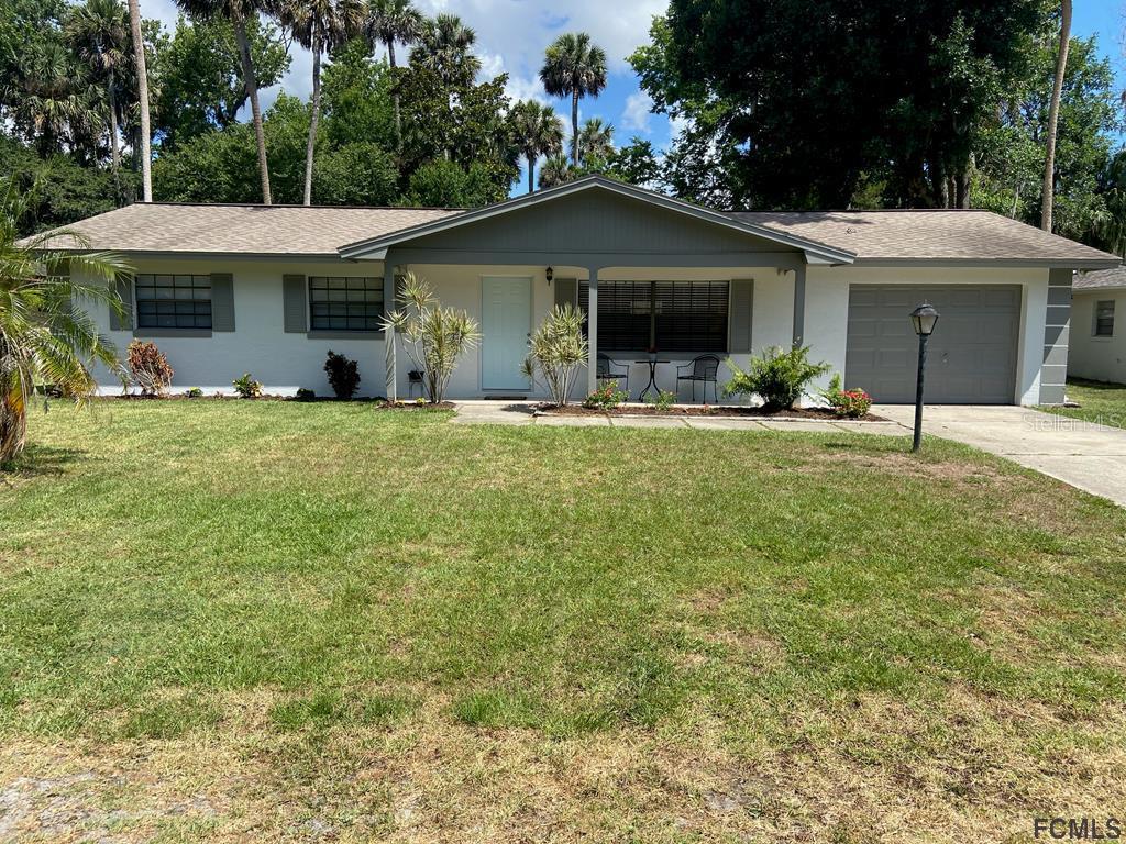 54 Blakemore Dr., Palm Coast, FL 32164