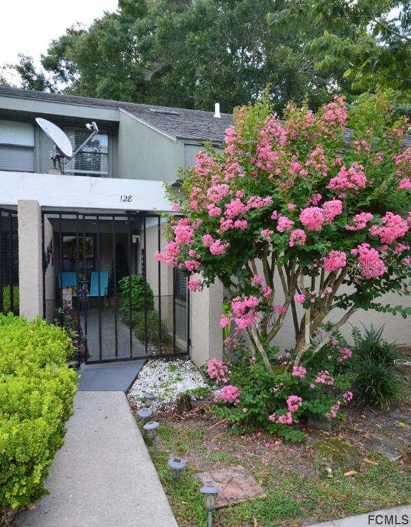 7200 8th Ave. #T128, Gainesville, FL 32607