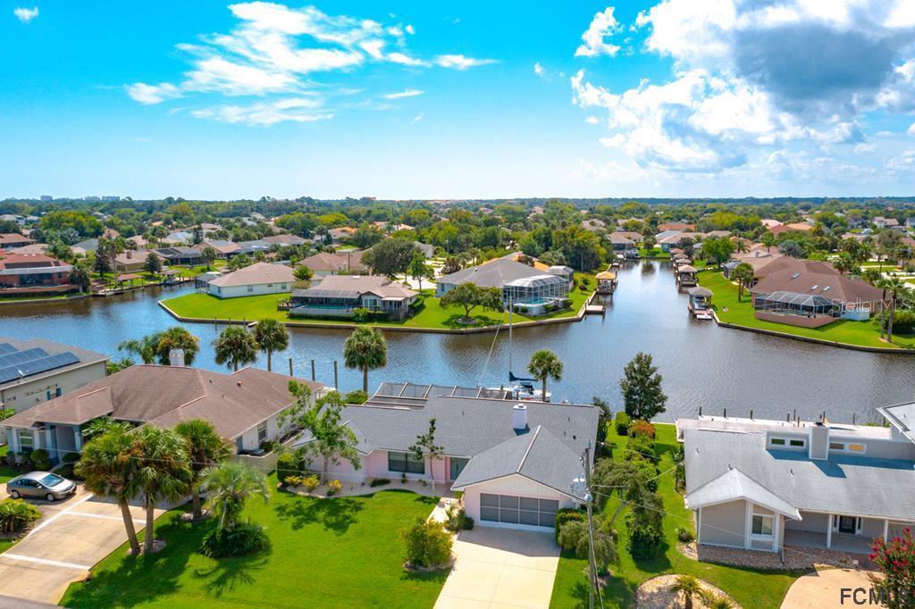 21 Crossbow Ct., Palm Coast, FL 32137