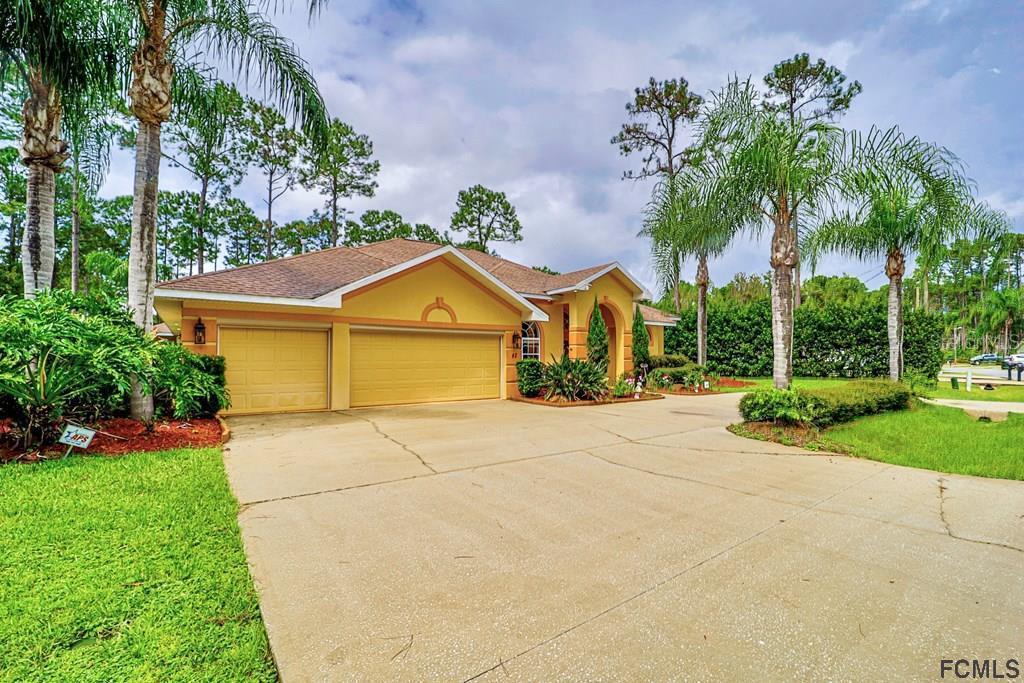 82 Emerson Dr., Palm Coast, FL 32164