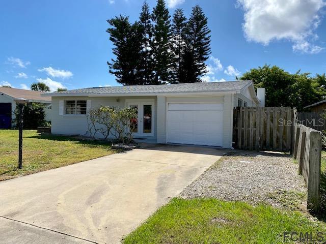 8 Tarpon Ave., Ormond Beach, FL 32176