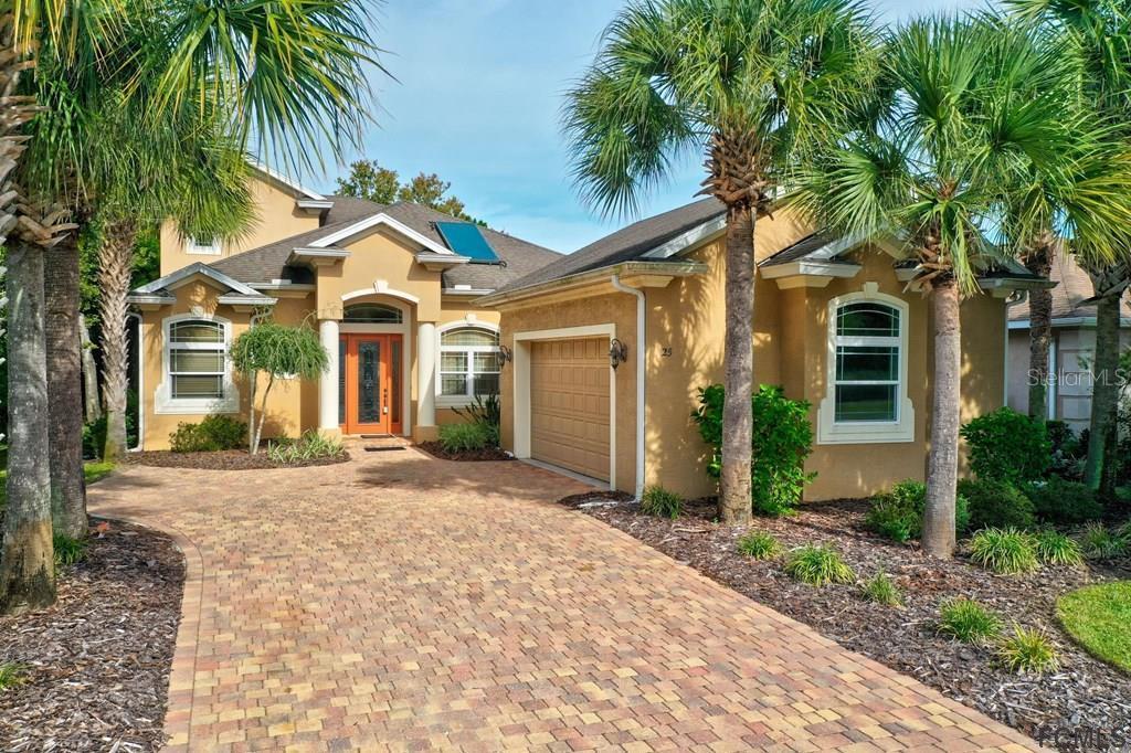 25 Emerald Lake Ct., Palm Coast, FL 32137