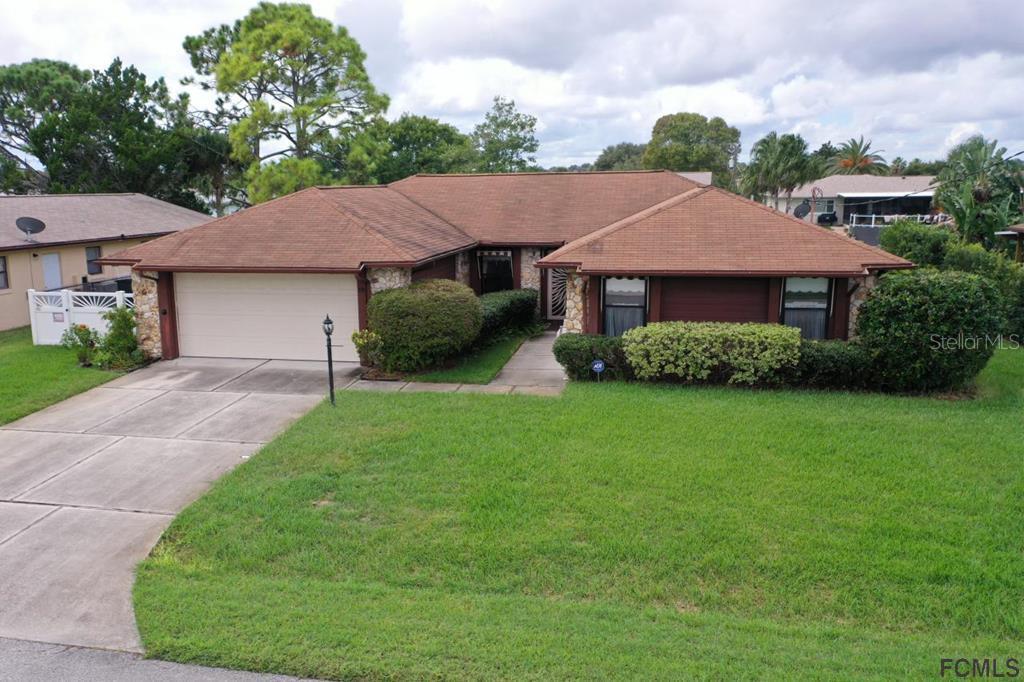 18 Clinton Ct., Palm Coast, FL 32137
