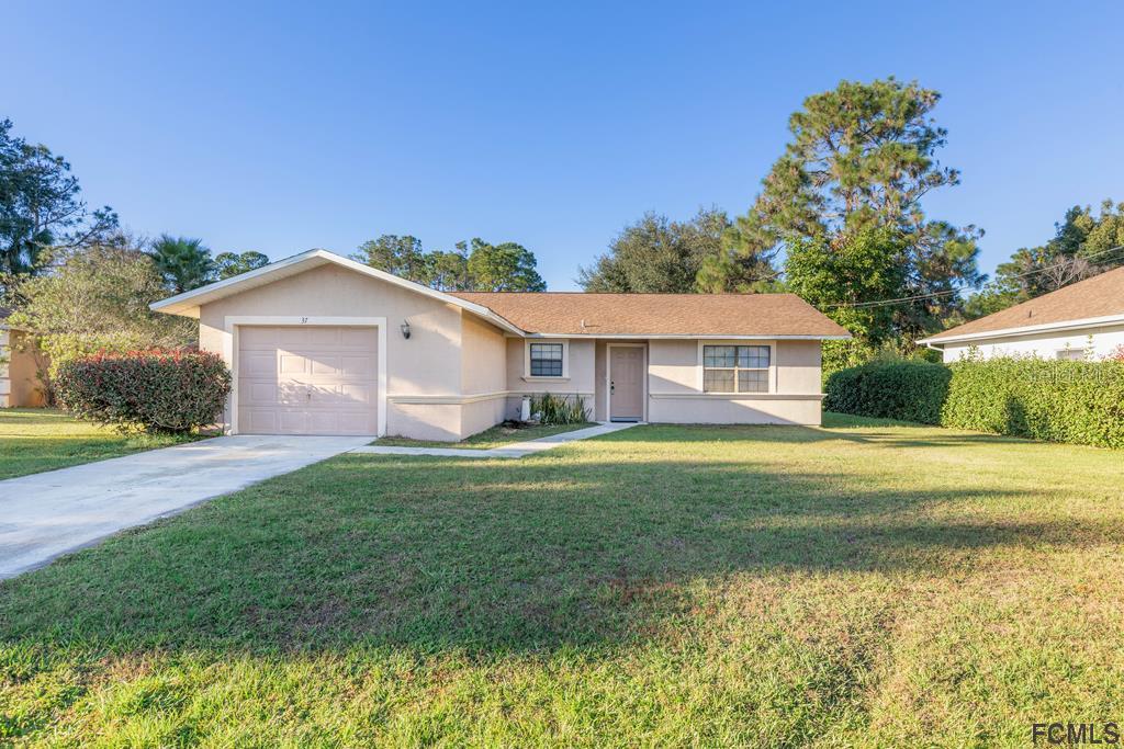 37 Whittingham Ln., Palm Coast, FL 32164