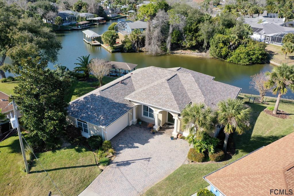 22 Corona Ct., Palm Coast, FL 32137