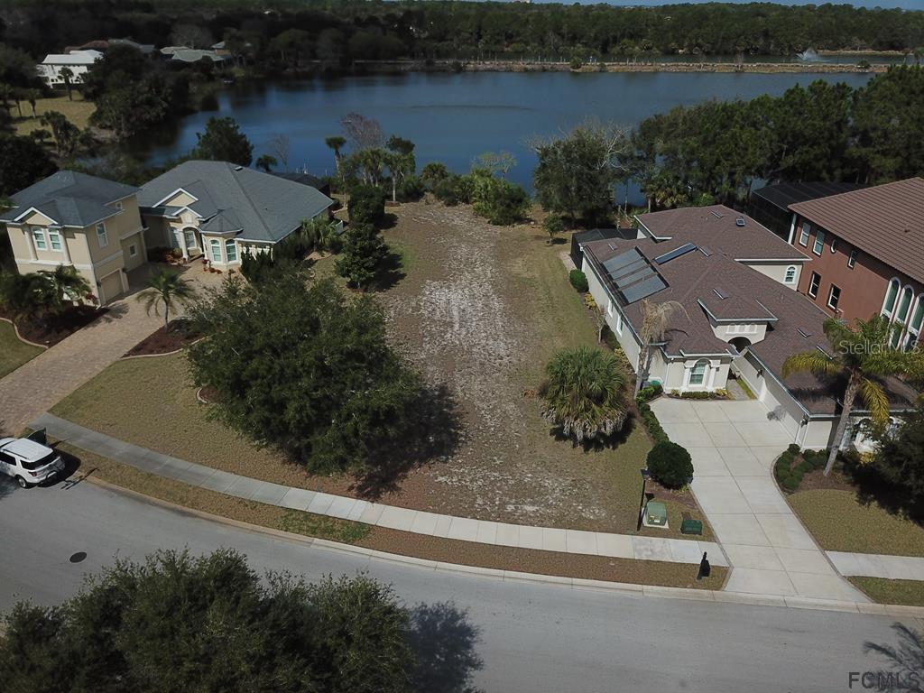 8 Emerald Lake Dr., Palm Coast, FL 32137