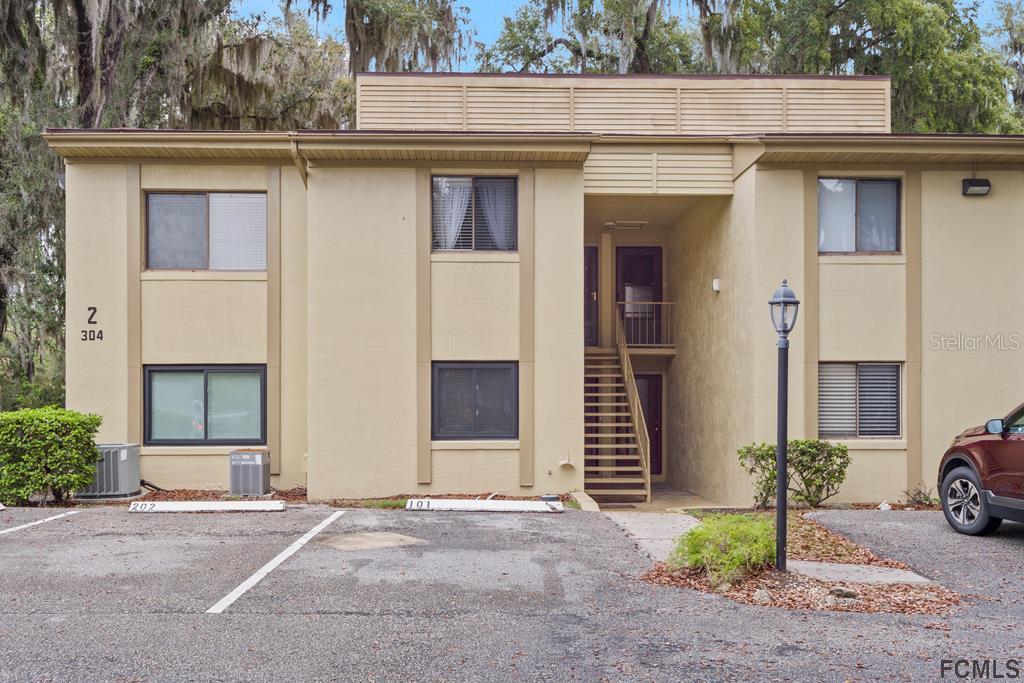304 Palm Coast Pkwy. #101, Palm Coast, FL 32137