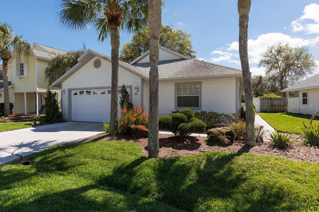 61 Bristol Ln., Palm Coast, FL 32137