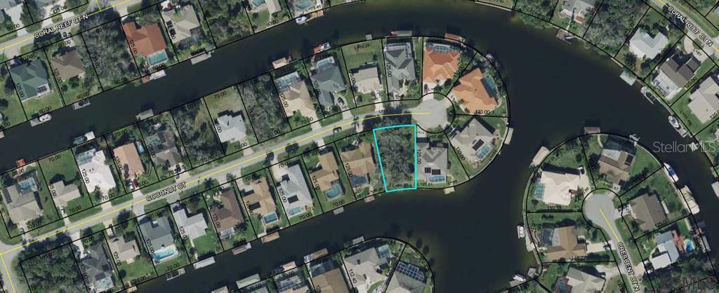 34 Coconut Ct., Palm Coast, FL 32137