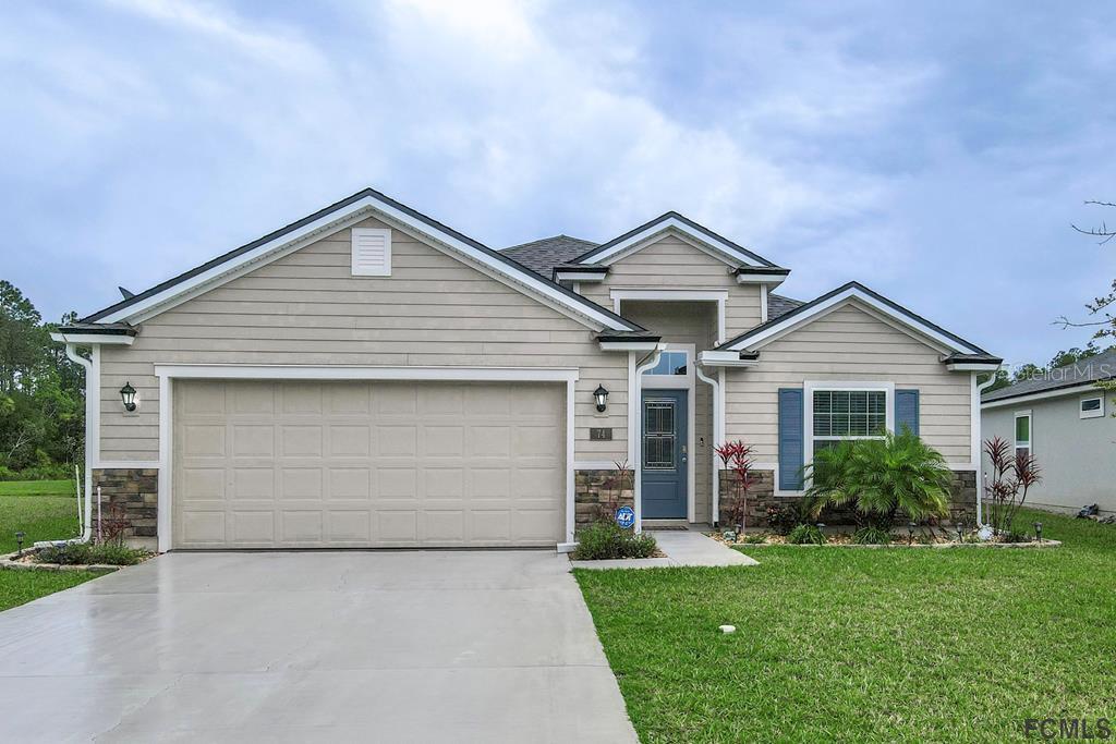74 Hummingbird Pl., Palm Coast, FL 32164