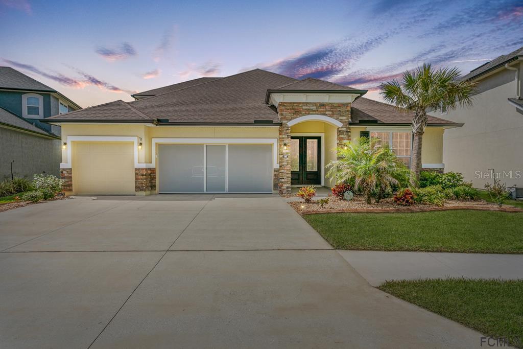 195 S Coopers Hawk Way, Palm Coast, FL 32164