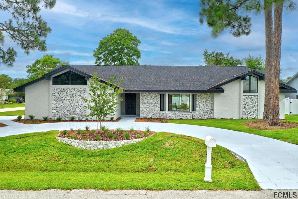 1 Folcroft Ln., Palm Coast, FL 32137