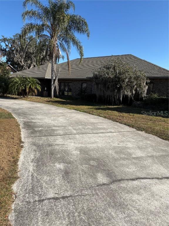 246 Crystal Cove Dr., Palatka, FL 32177