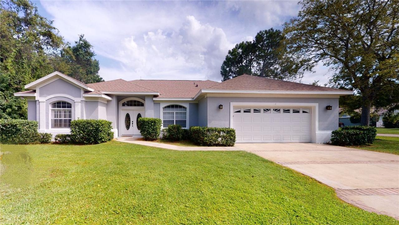 2 Felton Pl., Palm Coast, FL 32137