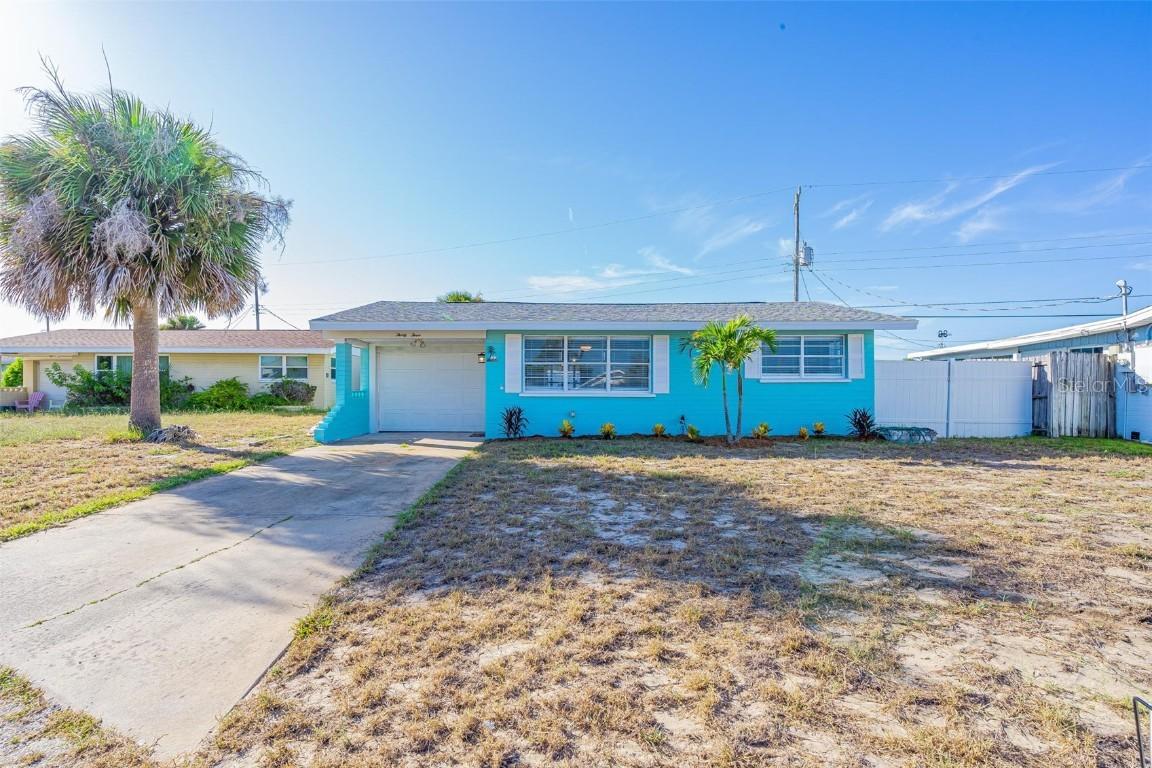 33 Azalea Dr., Ormond Beach, FL 32176