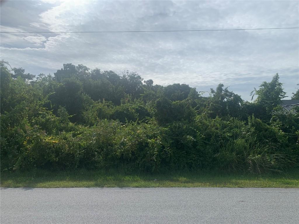 14 Farmsworth Dr., Palm Coast, FL 32137