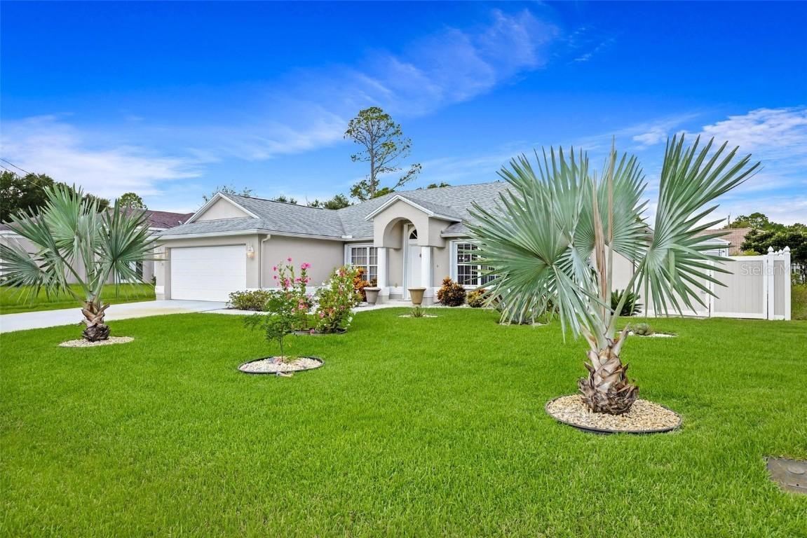 73 Princeton Ln., Palm Coast, FL 32164