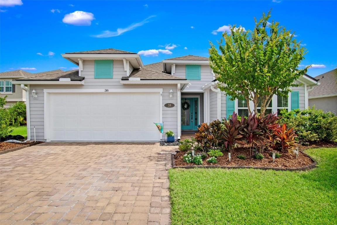 38 Country Club Harbor Cir., Palm Coast, FL 32137