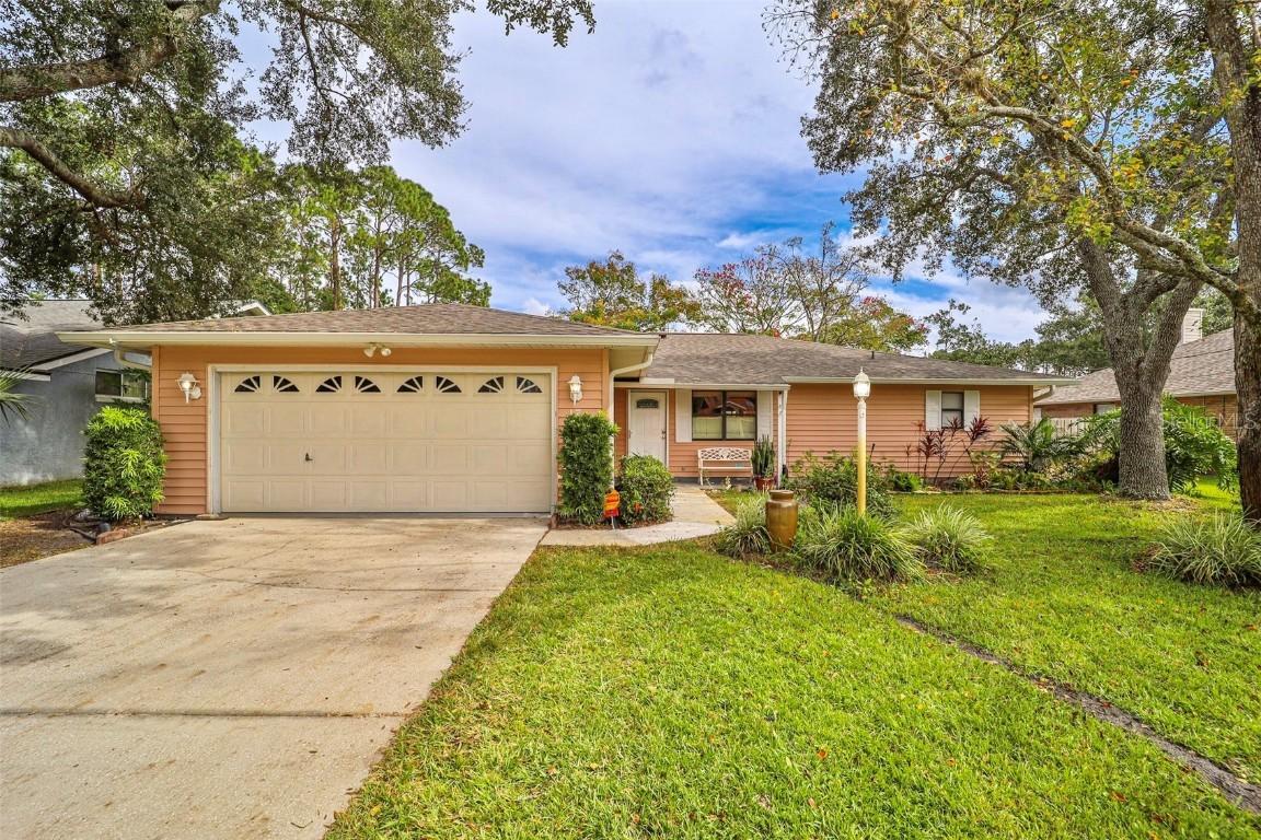 17 Becker Ln., Palm Coast, FL 32137