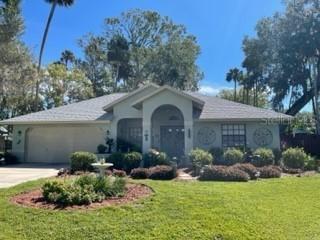 27 Black Hawk Pl., Palm Coast, FL 32137