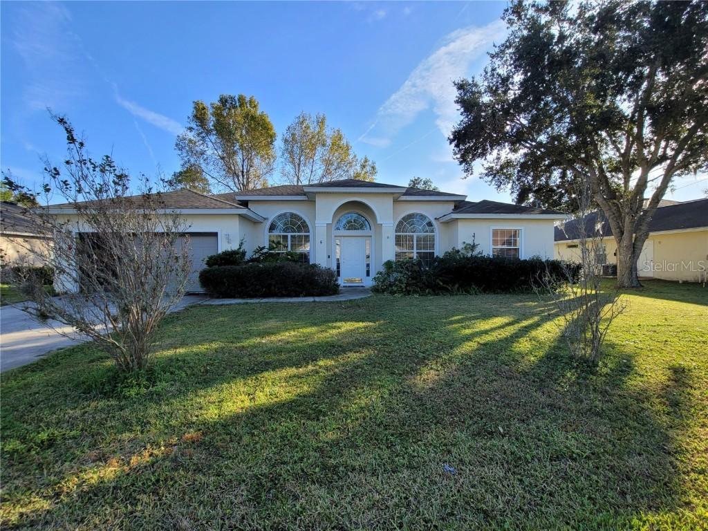 4 Wavering Pl., Palm Coast, FL 32164