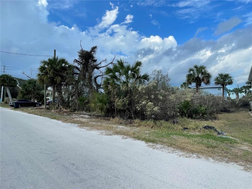3 Rollins Dr., Palm Coast, FL 32137