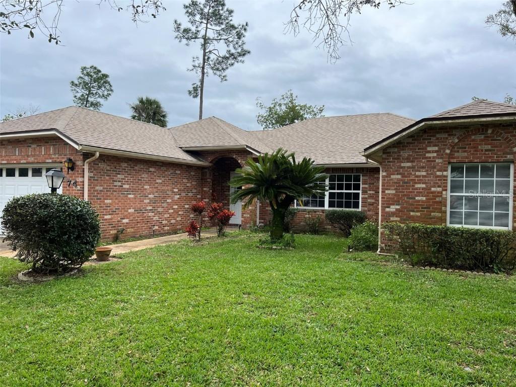 74 Fountain Gate Ln., Palm Coast, FL 32137