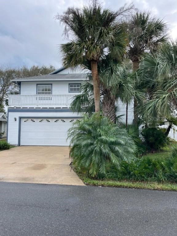 14 Bristol Ln., Palm Coast, FL 32137