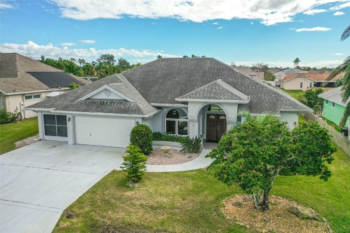 4 Cherry Ct., Palm Coast, FL 32137