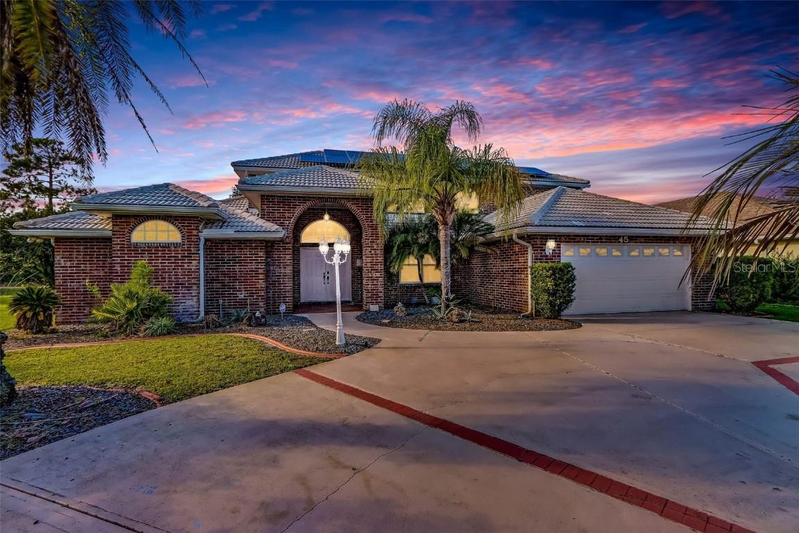 45 Londonderry Dr., Palm Coast, FL 32137